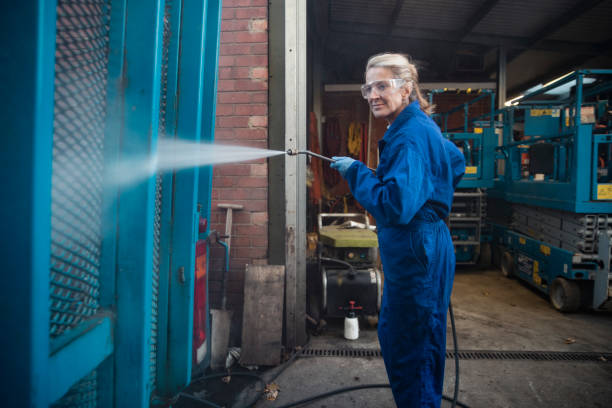 Post-Construction Pressure Washing in Glendora, CA